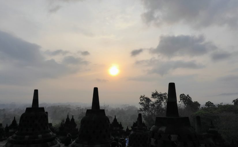 Yogyakarta, Borobudur und Prambanan